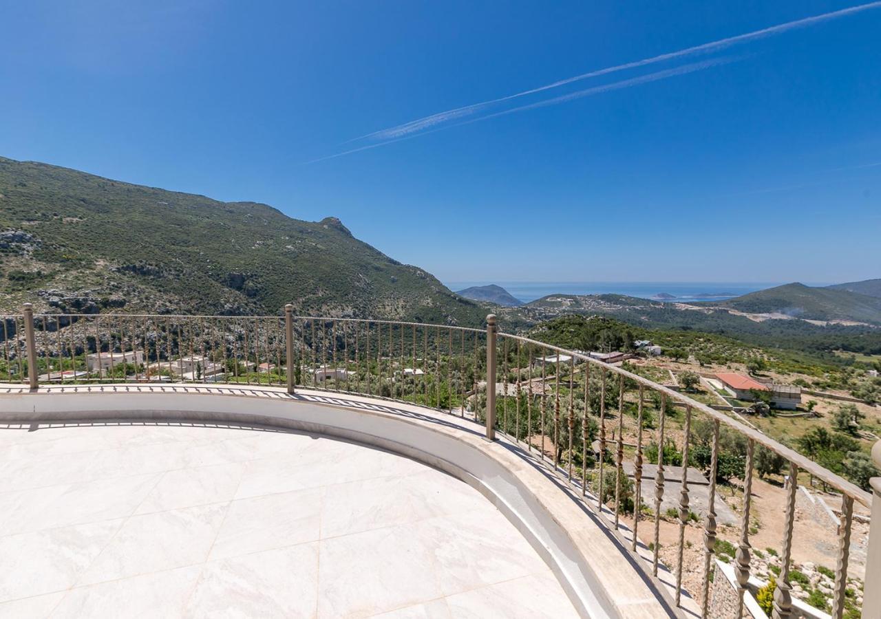Villa 5 Sleeps 6 Isolated Pool See And Montain View-Villa Kartal Yuvasi Uzumlu  المظهر الخارجي الصورة