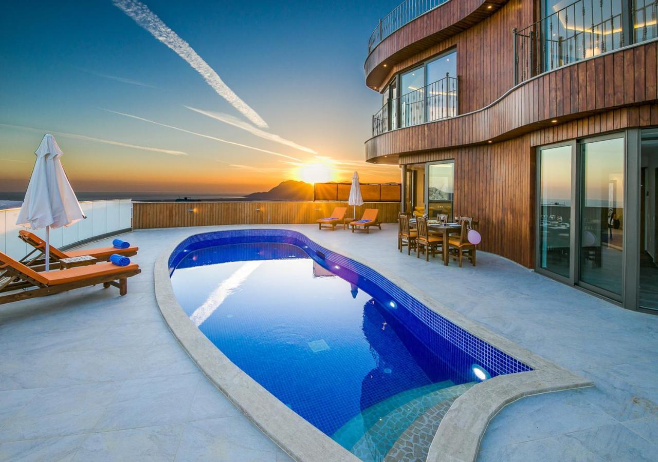 Villa 5 Sleeps 6 Isolated Pool See And Montain View-Villa Kartal Yuvasi Uzumlu  المظهر الخارجي الصورة